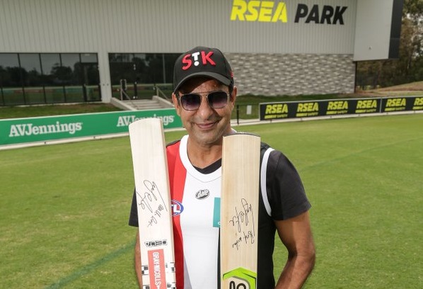 Wasim Akram Australia Fires