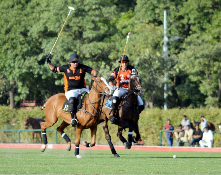 Master Paints & Dollar East -Newage teams displayed great skills during the match