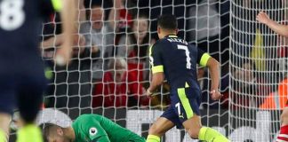 English Premier League: Arsenal down Southampton 2-0