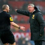 alex ferguson fight referees