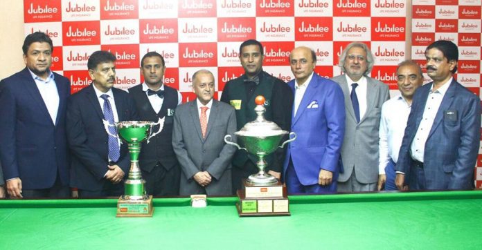 43rd National Snooker C'ship 2018 Muhammad Asif wears the winning cap
