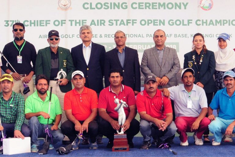 37th CAS Open Golf C’ship 2018 Matloob Ahmed & Aania Farooqi wear the winner caps