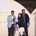 Sana Mir getting trophy from Moin Khan
