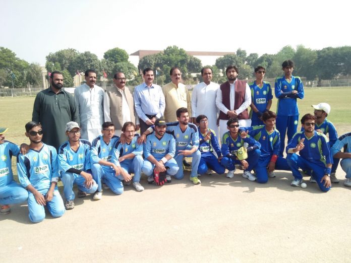 Group Photo of the Guests with Karachi and Bwp Teams Blind Cricket Premiere League