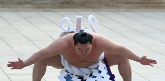 Sumo Wrestling: Mongolian Grand Champ Slapped For A Clap; Dressed Down For ‘3 Cheers’