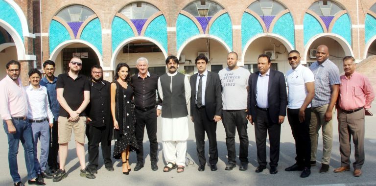 Football & Boxing Pakistan: Ian Rush Foundation To Open Academies