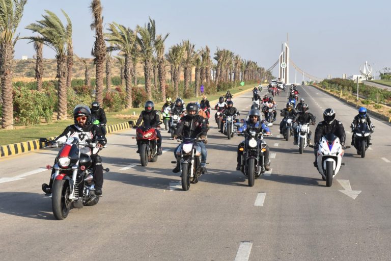 Motor Bike Rider's Karachi