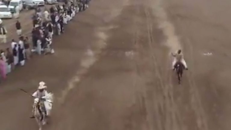 Allsportspk Traditional: Video-Pakistan Tent Pegging In Grace