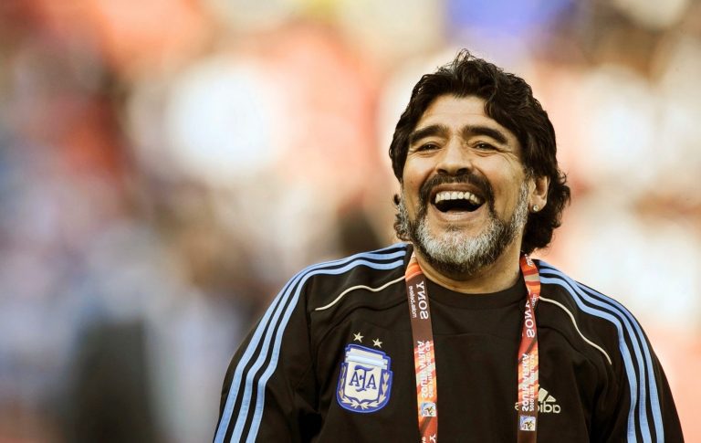 Football: Maradona Claims Was Abducted By Aliens!