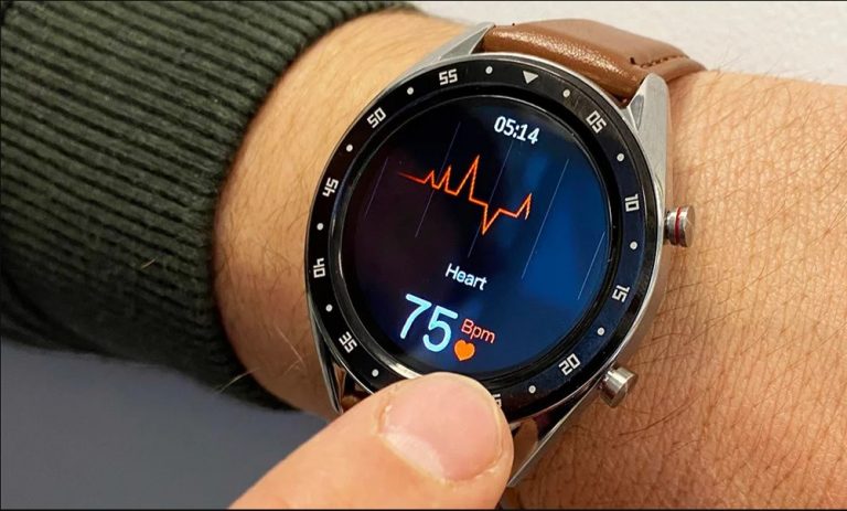 ECG reading watch