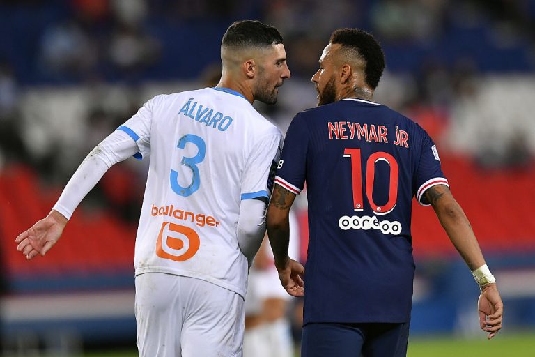Football-Ligue 1: Red Card Shown To Neymar & 4 Others