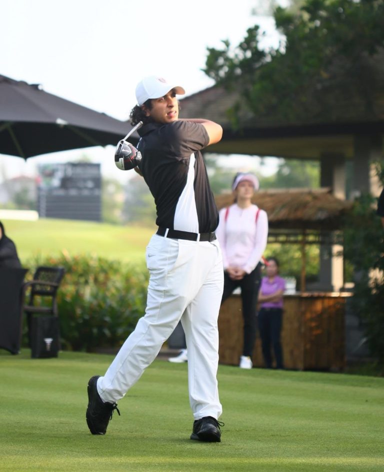 Pakistan-Punjab Amateur Golf Championship: Damil & Parkha Wear 2021 Title Caps