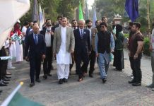 GC University-Jansher Khan Squash Complex: The Legend Inaugurates Foundation Plate